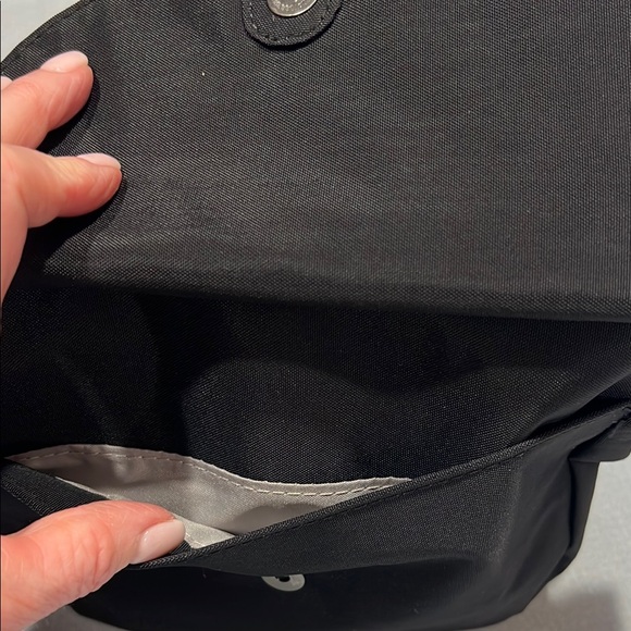 Baggallini Black Pocket 2.0 with RFID Crossbody Bag - Picture 7 of 13